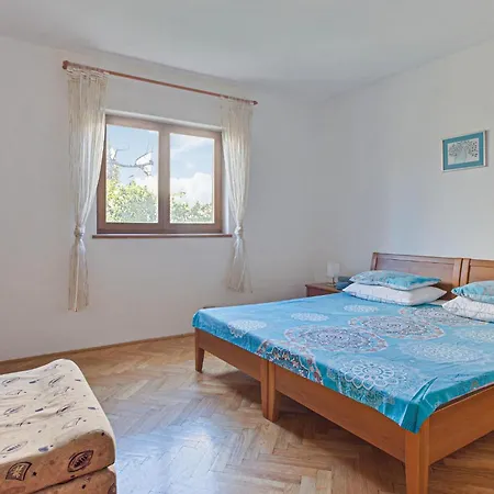 Amazing In With Wifi Apartment Petrcane